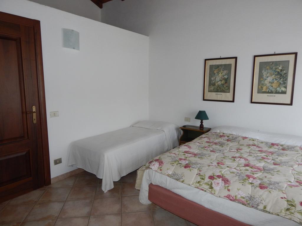 Bed and Breakfast I Lecci Леричи Экстерьер фото